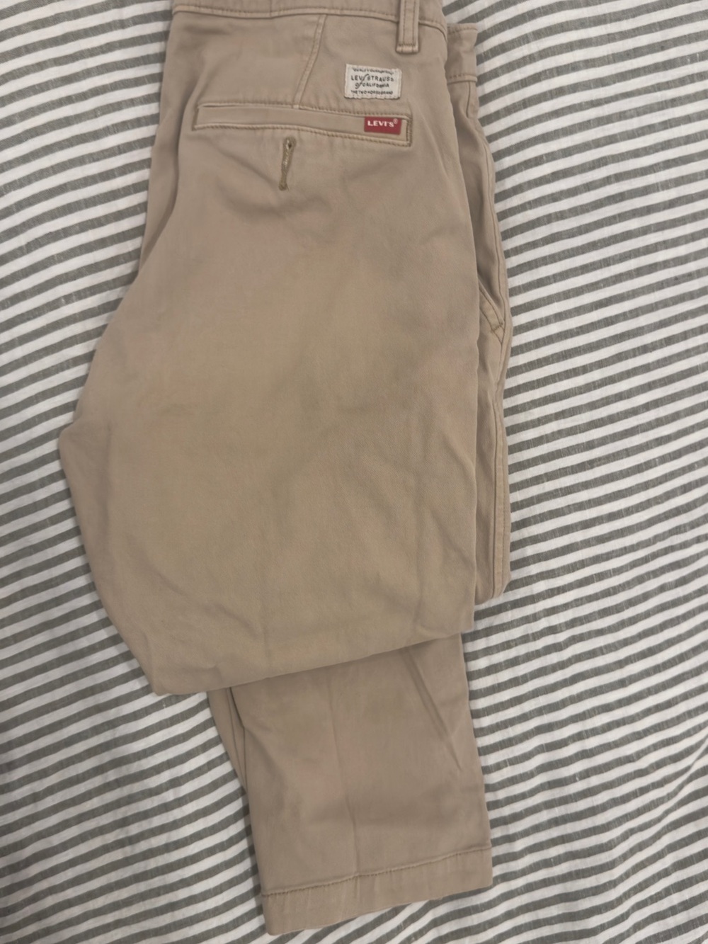 Levi's Men's Tan Chino Pants - Straight Fit